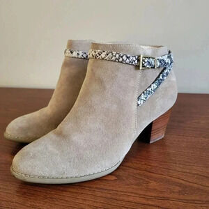 Vionic Upright Upton Taupe Suede Leather Ankle Booties(6)